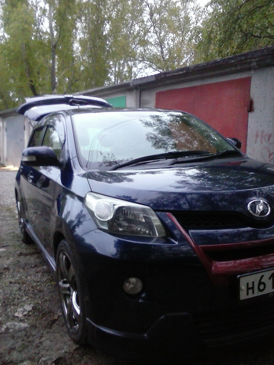 Полировка пастой 3М — Toyota ist (2G), 1,8 л, 2007 года | фотография ...