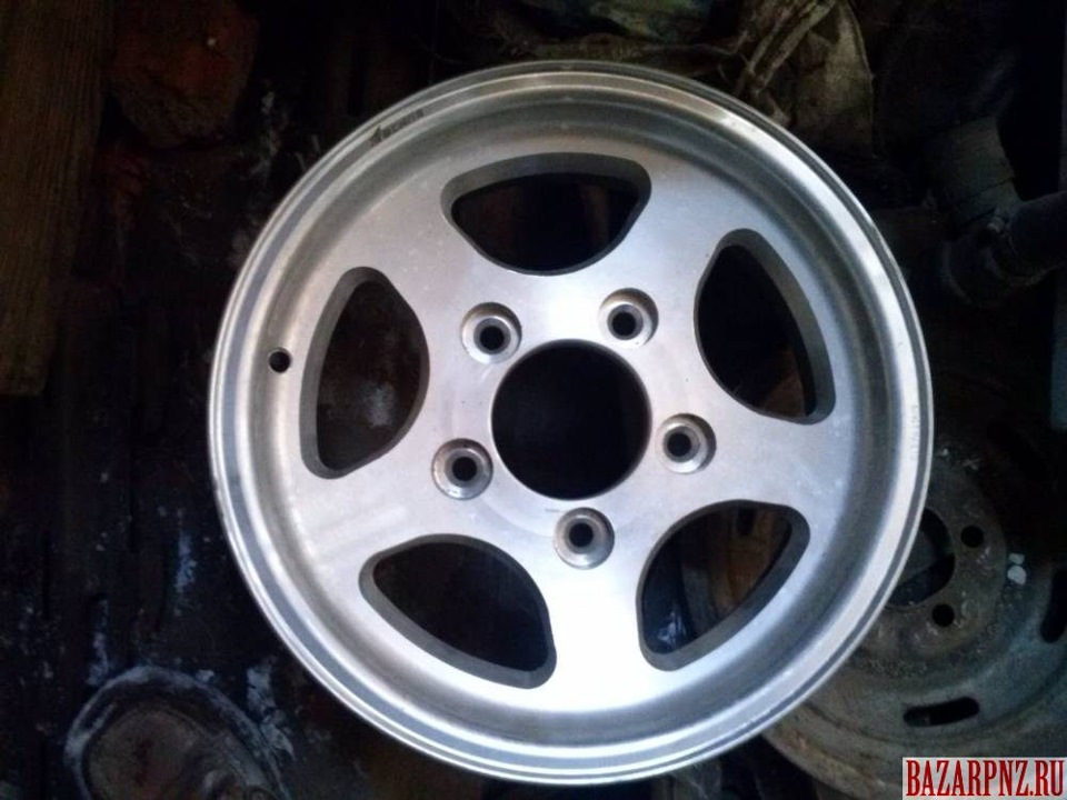 на днях купил комплект колес на дисках ВСМПО от волги на лето — Toyota ...