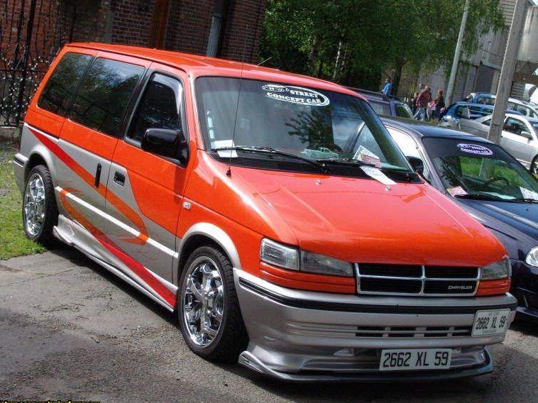 Dodge Caravan стенс