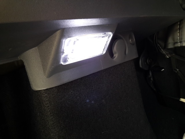 замена на светодиоды — Renault Sandero Stepway (1G), 1,6 л, 2014 года ...