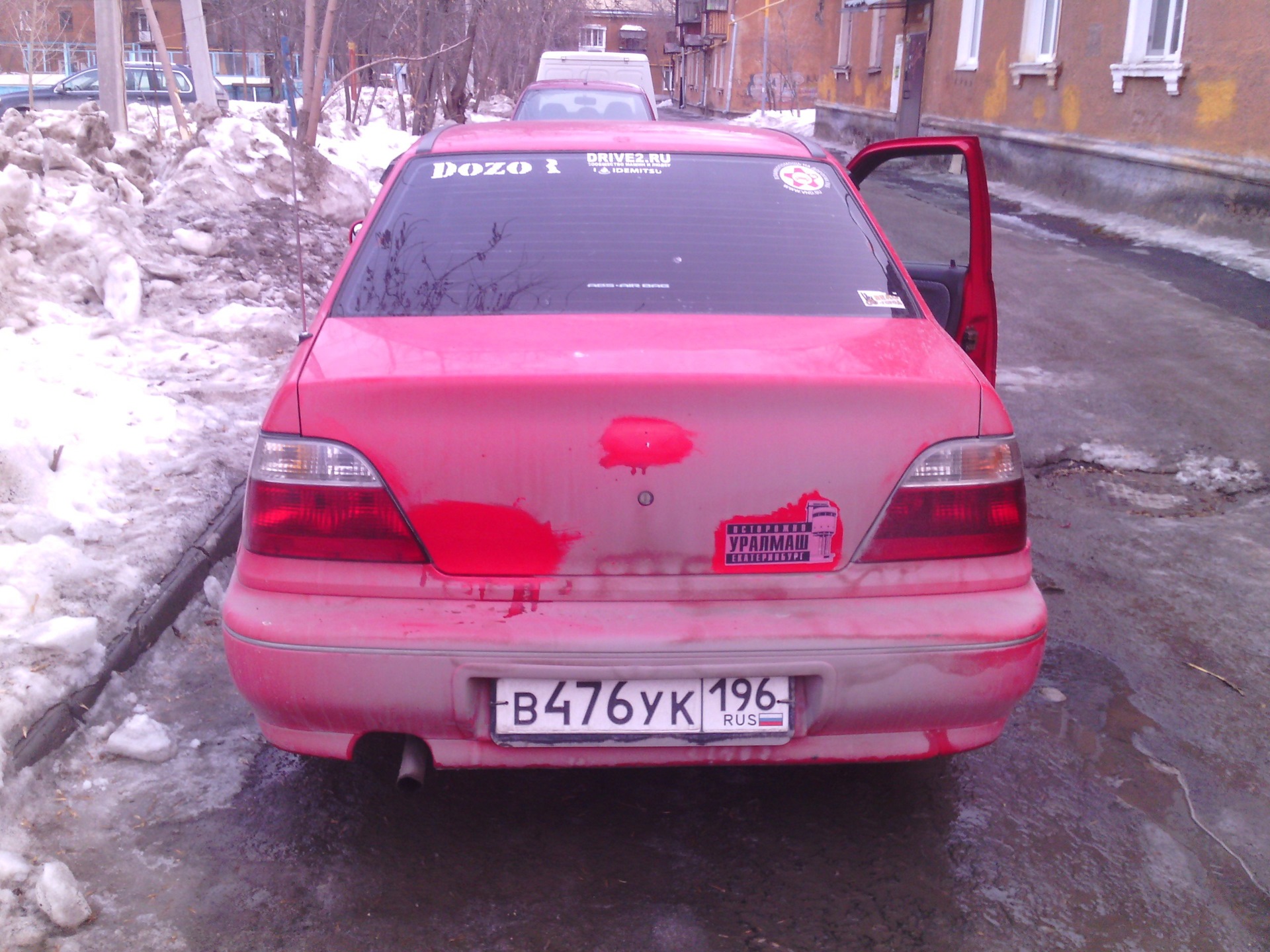 Ветровики, убрал шильдики + наклейка — Daewoo Nexia, 1,5 л, 1996 года ...