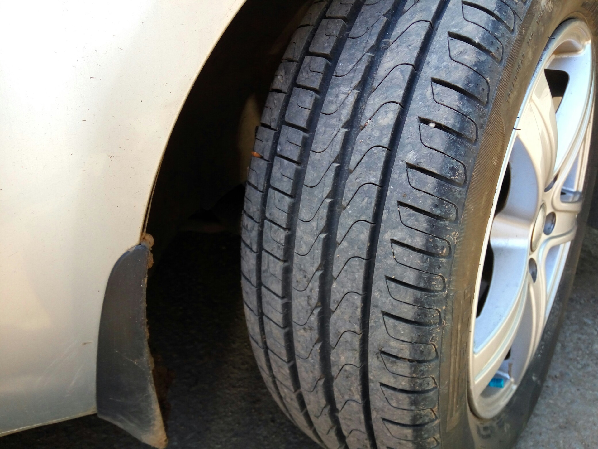 Шины pirelli 205 55r16. Pirelli 205 55 16 p7. 205/55r16 91v Cinturato p7. Пирелли 205 55 16 п 7. Пирелли Центурато п 7 205/55 r16.