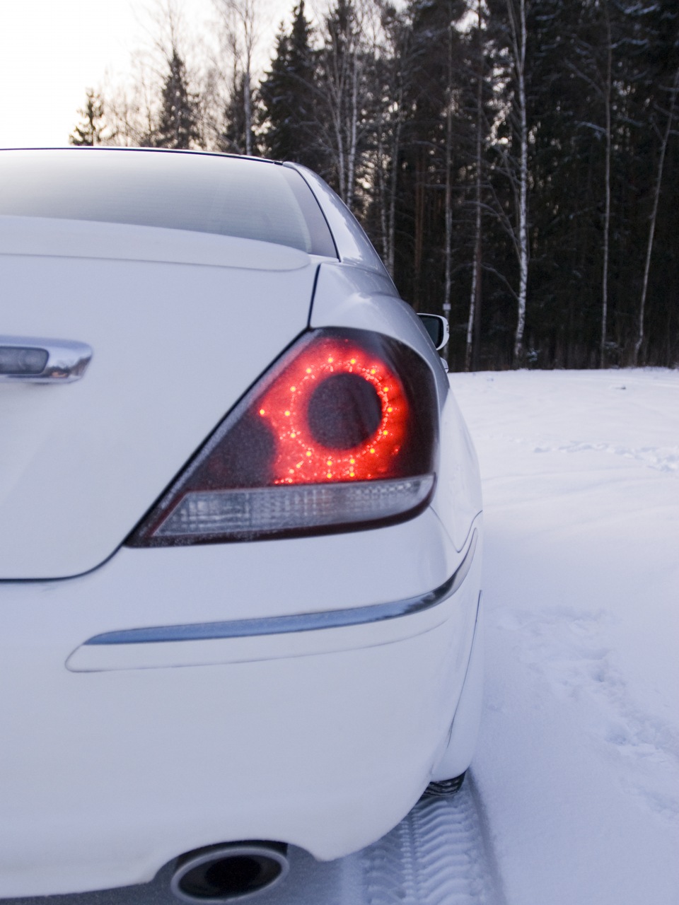 Белой машине-черные фары! Тонировка задней оптики — Honda Legend (KB), 3,5  л, 2007 года | тюнинг | DRIVE2