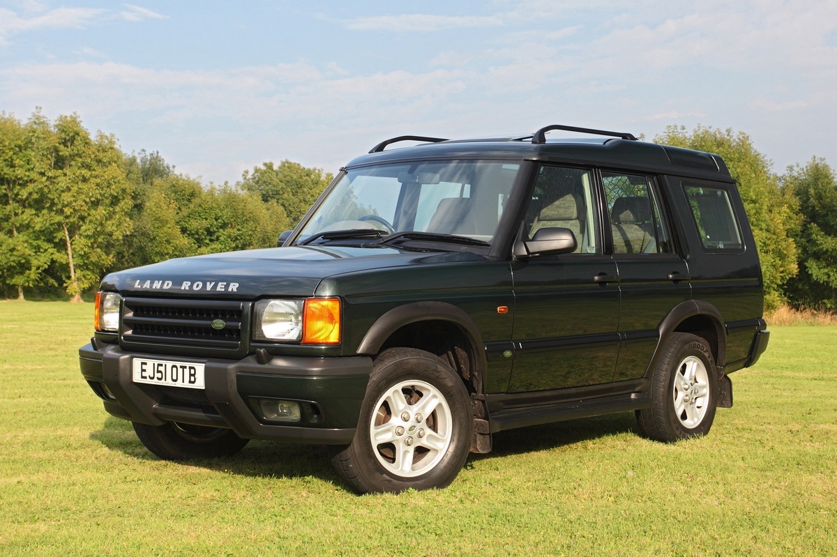 Ленд ровер дискавери 2. Land Rover Discovery 2000. 2000 Land Rover Discovery II. Рендж Ровер Дискавери 1.