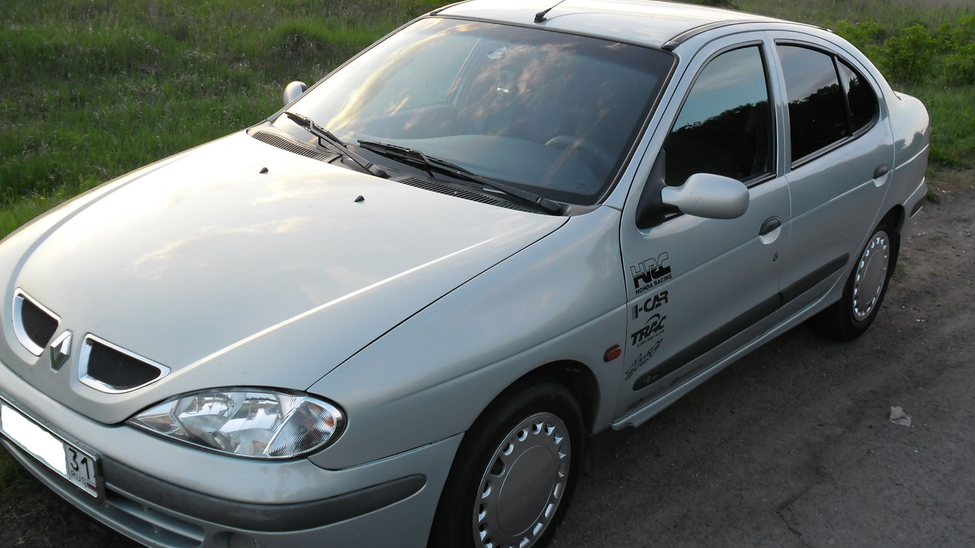 Меган 2001. Renault Megane 2001. Меган 2001 год.