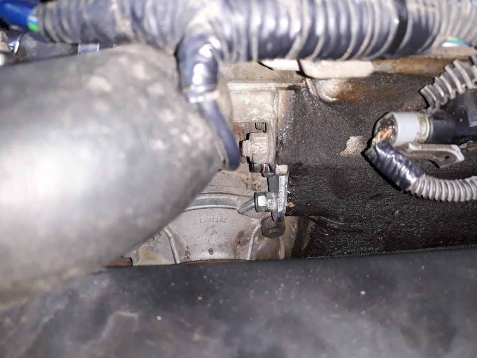 Сказ про то как я гидронатяжитель поменял… — Chevrolet Niva, 1,7 л ...