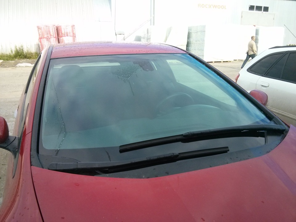 Замена лобового стекла — Honda Civic Type R (3G), 2 л, 2007 года ...