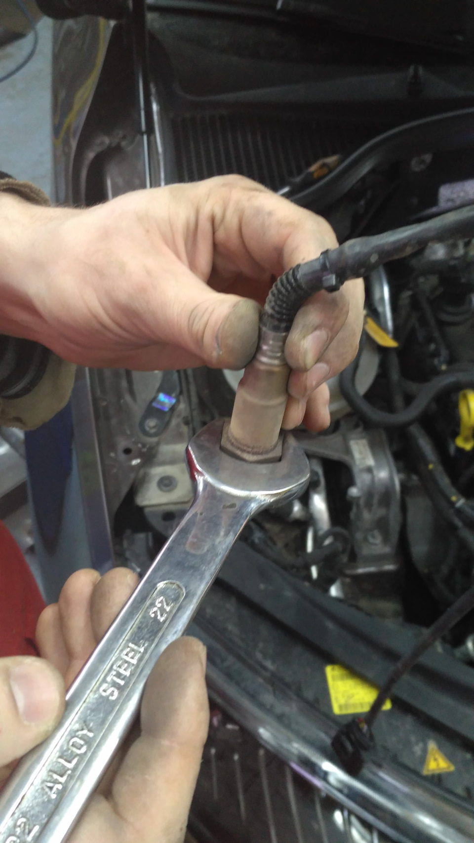 Лямда, ключ на 22 — Skoda Octavia Combi A7 Mk3