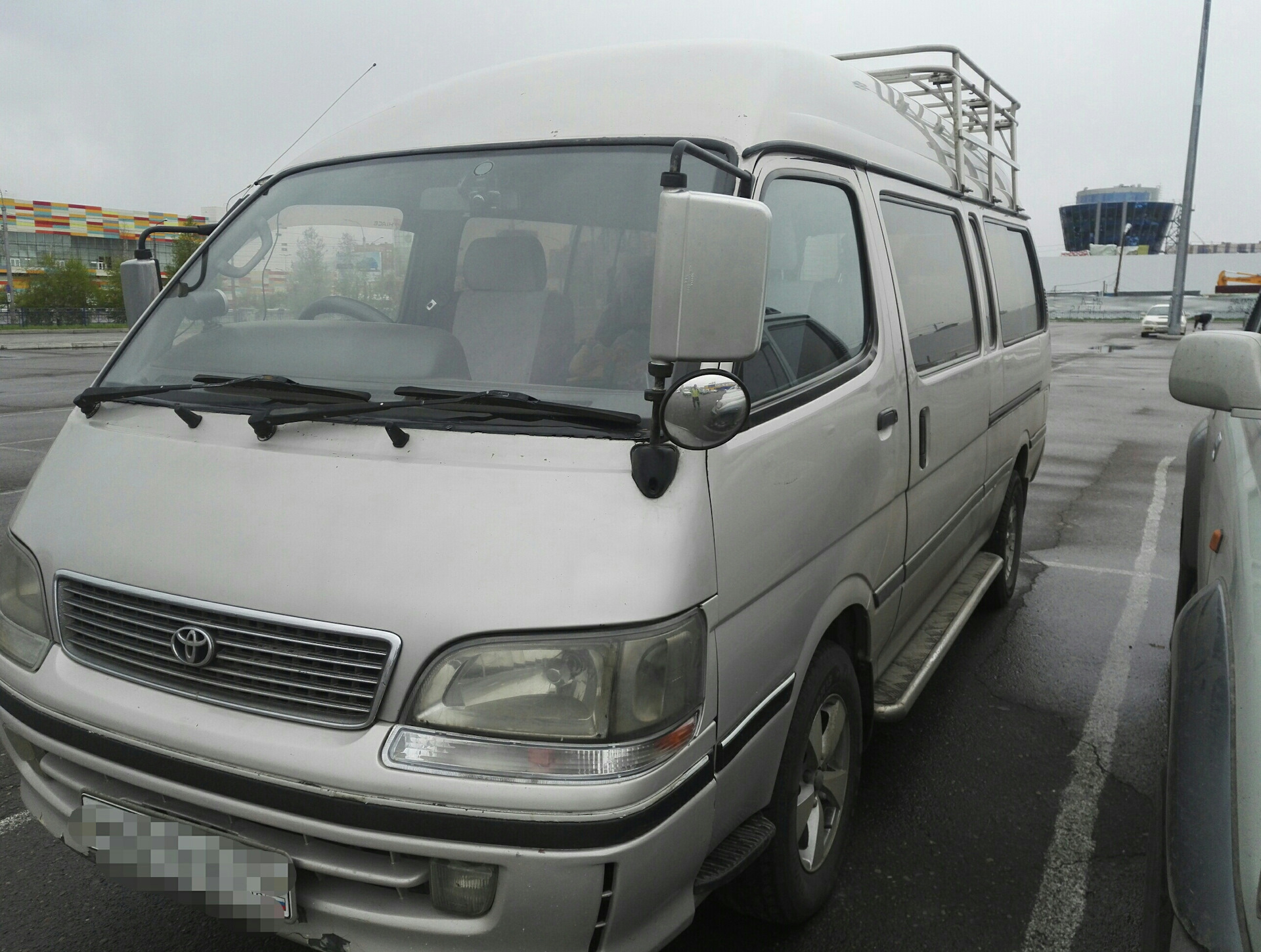 Toyota hiace 100. Toyota Hiace h100. Тойота Хайс н100. Тойота Hiace 1998 года.