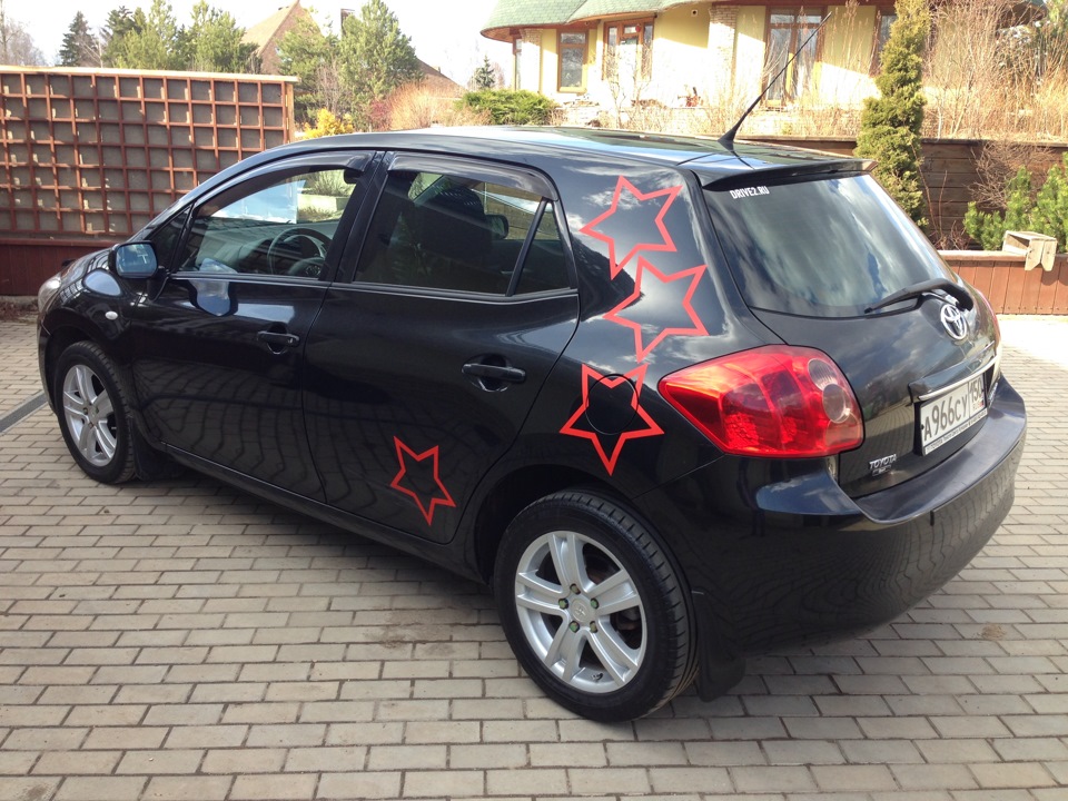 Red Star — Toyota Auris (1G), 1,6 л, 2008 года | стайлинг | DRIVE2