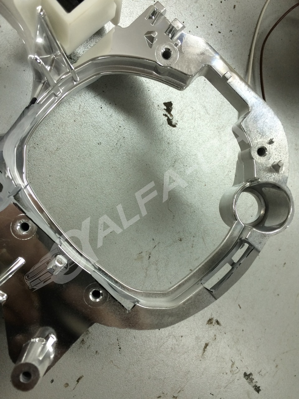 Mazda 3. Замена галогеновой линзы на билинзу Koito Q5 — Alfa-Car на DRIVE2