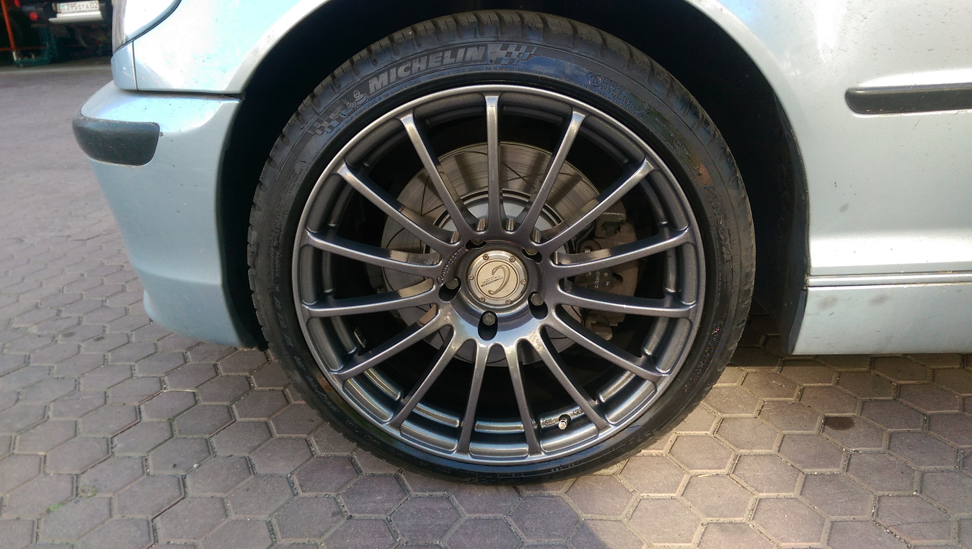 3. Ford individual r18. C r 18. C r 18. Omanyt r18.