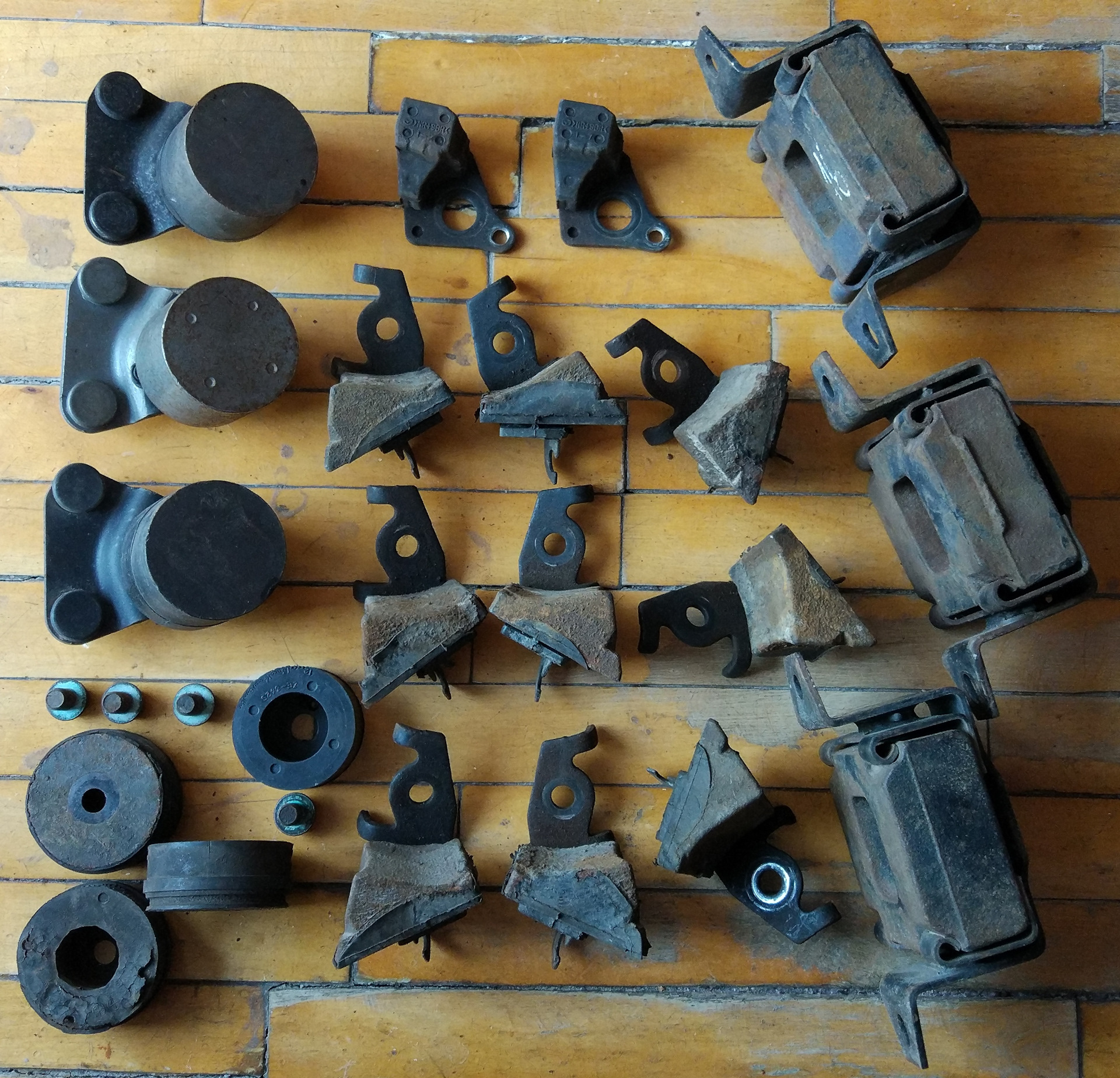 Ghp9-34-970 динамический демпфер. динамический демпфер киа рио. динамический демпфер дефендер. динамический демпфер на двигатель. вибродемпфер нива.