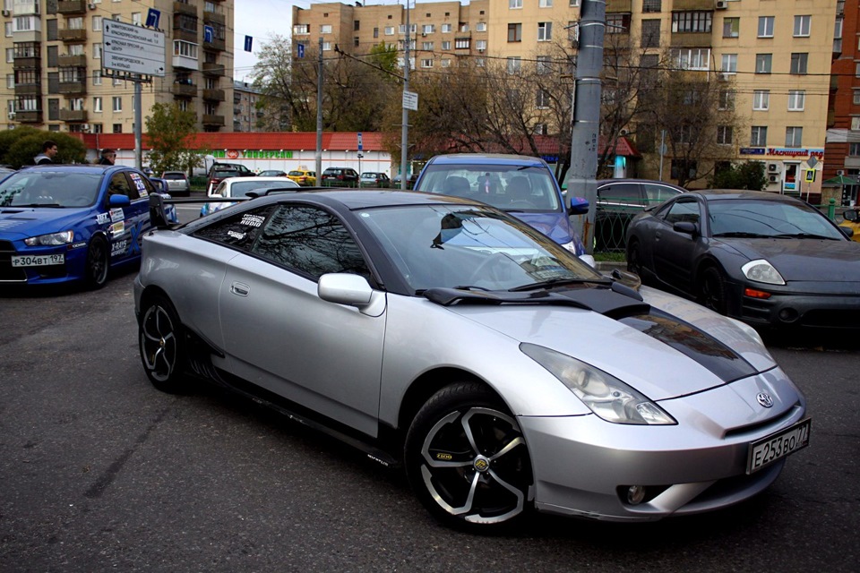 Тойота селика москва. Celica 230 vs Nissan.