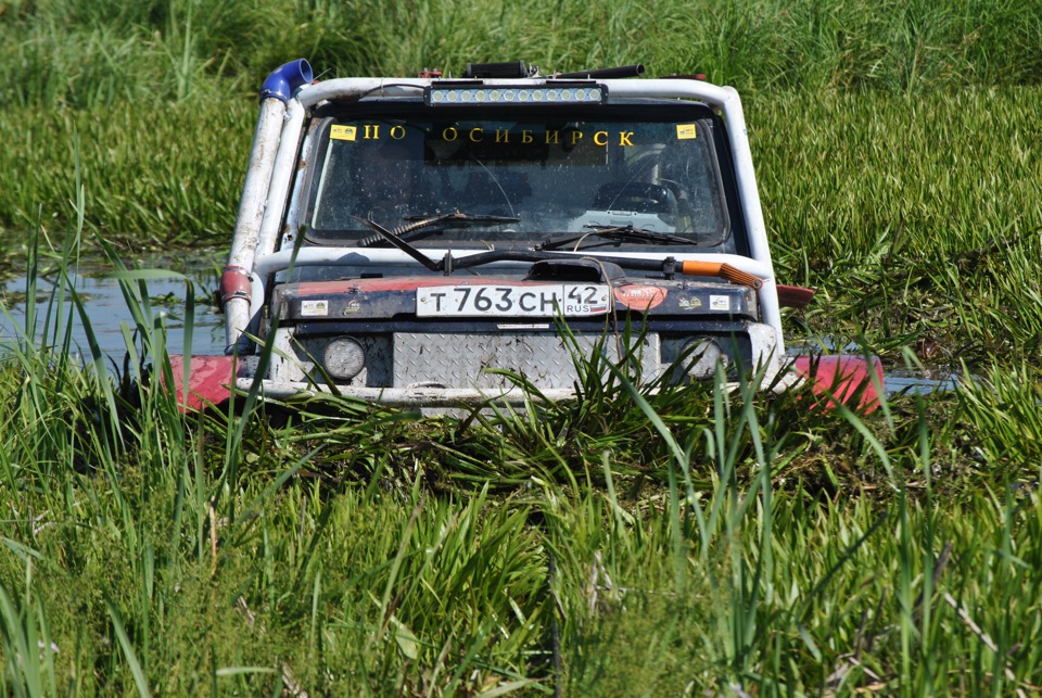 Suzuki Samurai трофи