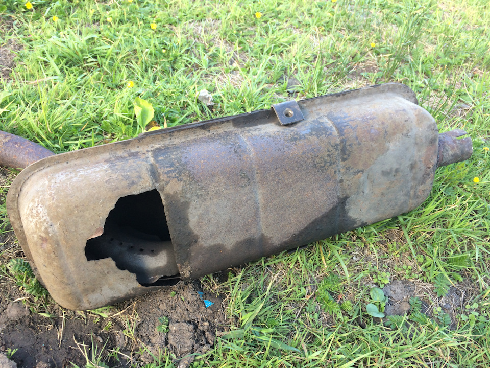 Выхлоп моего Москвича 2140… — DRIVE2