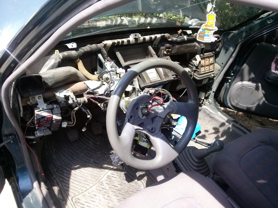 Утечка антифриза и мокрый коврик в салоне! Не печка ли это? — Nissan ...