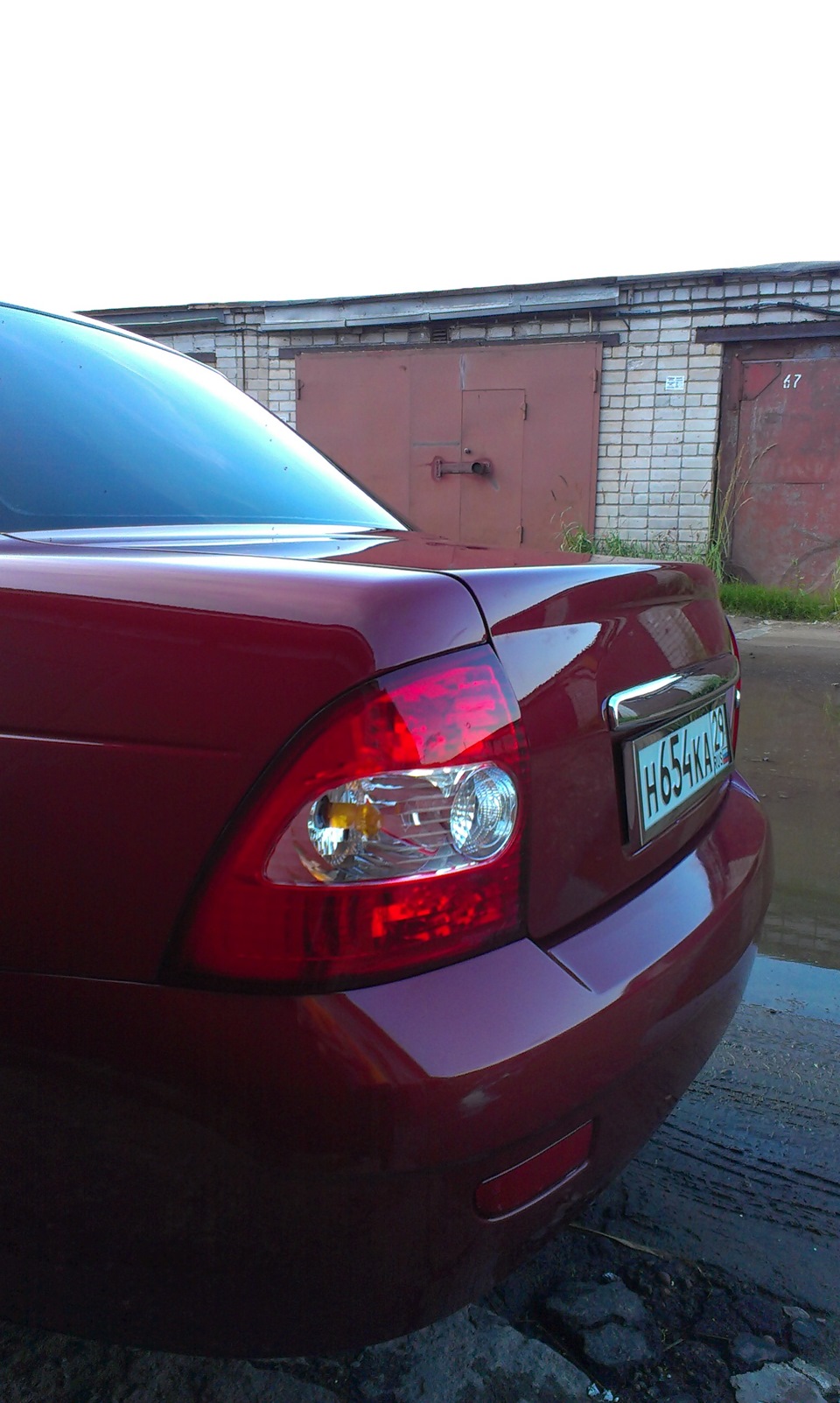 Пришло время поменять салонный фильтр — Lada Приора седан, 1,6 л, 2009 ...