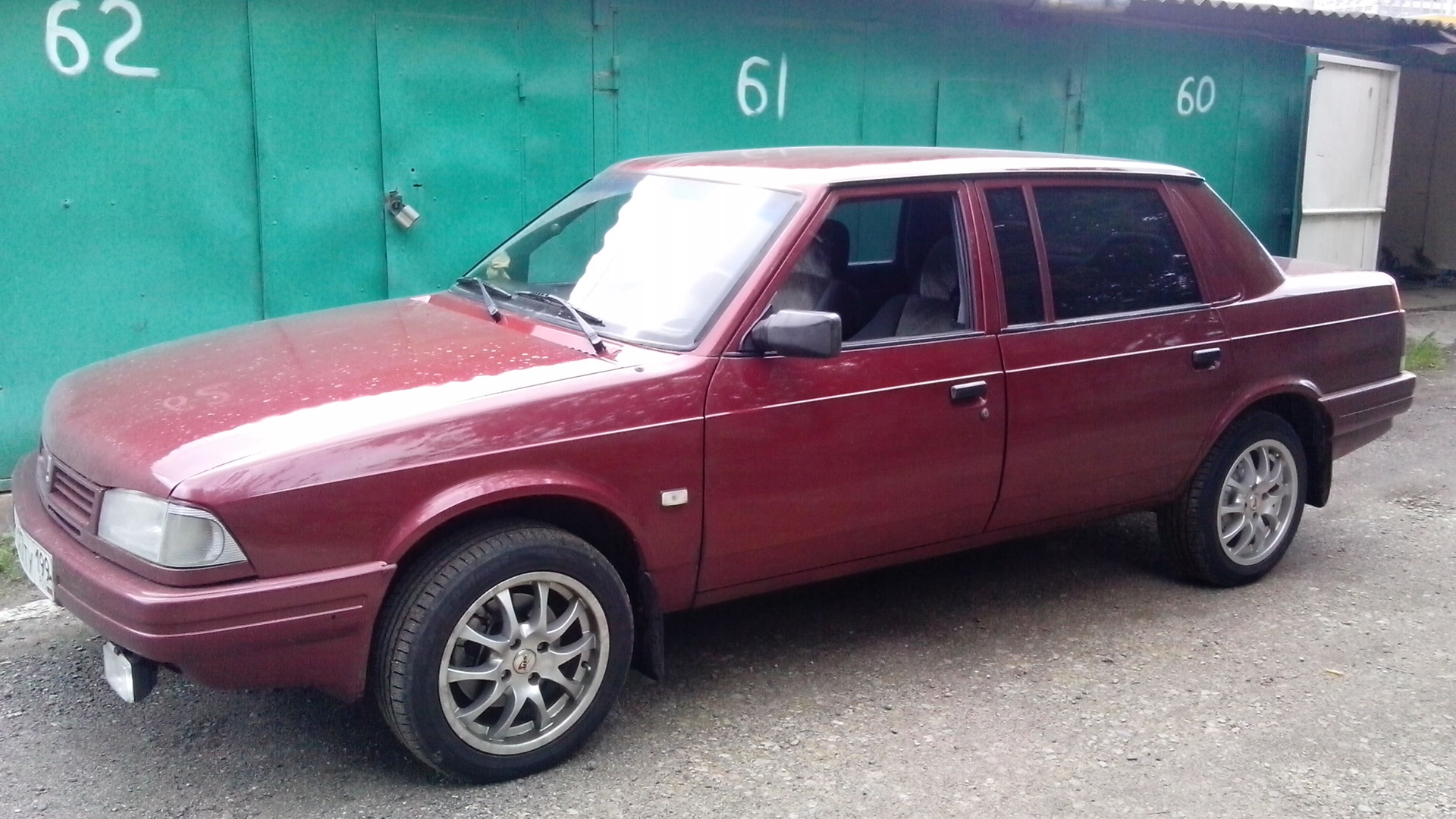 Москвич Князь Владимир 2.0 бензиновый 1998 | 2.0i 112.0hp.168(Hm). на DRIVE2