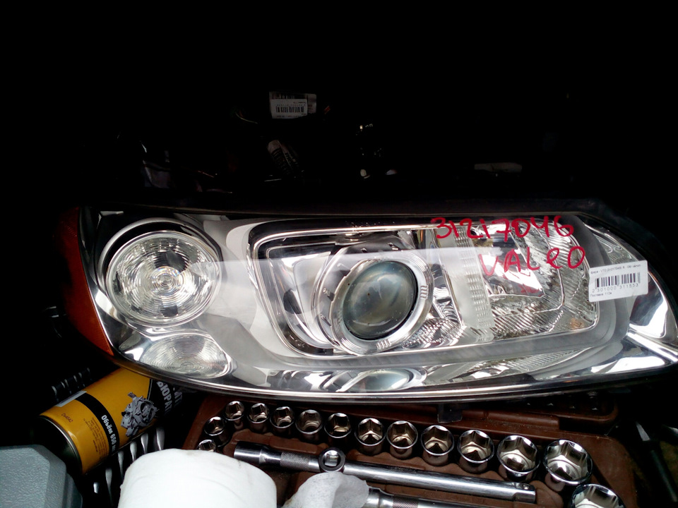 Тизер, мать его — Volvo S60 (1G), 2,5 л, 2004 года | запчасти | DRIVE2