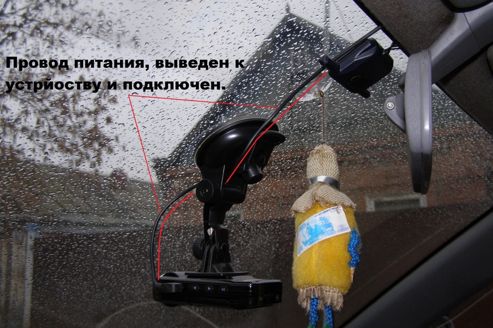 После прокладки под обшивкой крыши, подключаем к регистратору — Toyota Tercel (5G)