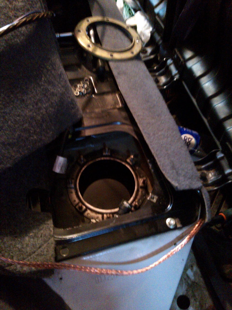 Замена топливного фильтра тонкой очистки и памперса в бензобаке ...