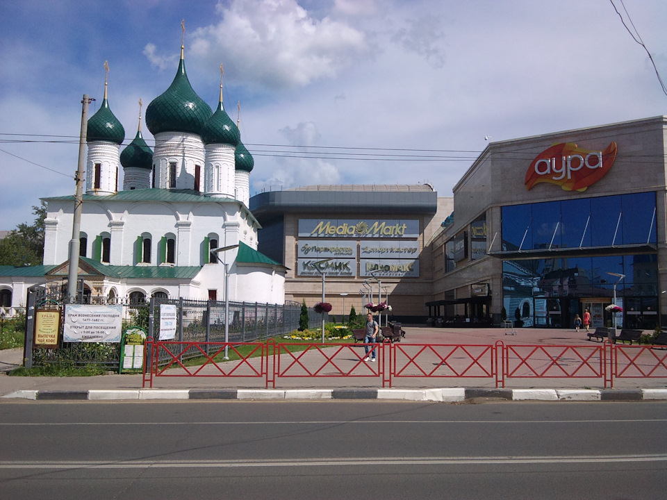 Отпуск. Кровать из гольфа. Ярославль, просторы Ульяновской области ...