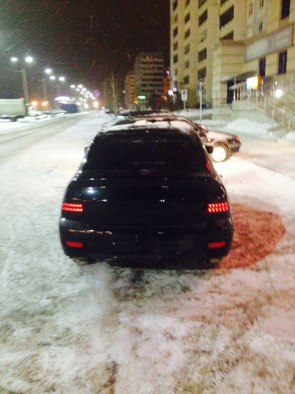 Замена крышки багажника. Заварил. — Lada Приора хэтчбек, 1,6 л, 2008 ...