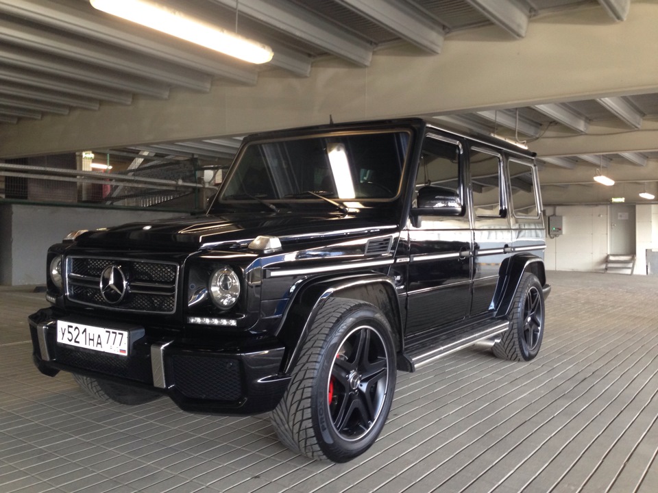 Mercedes g55 AMG Black Tuning