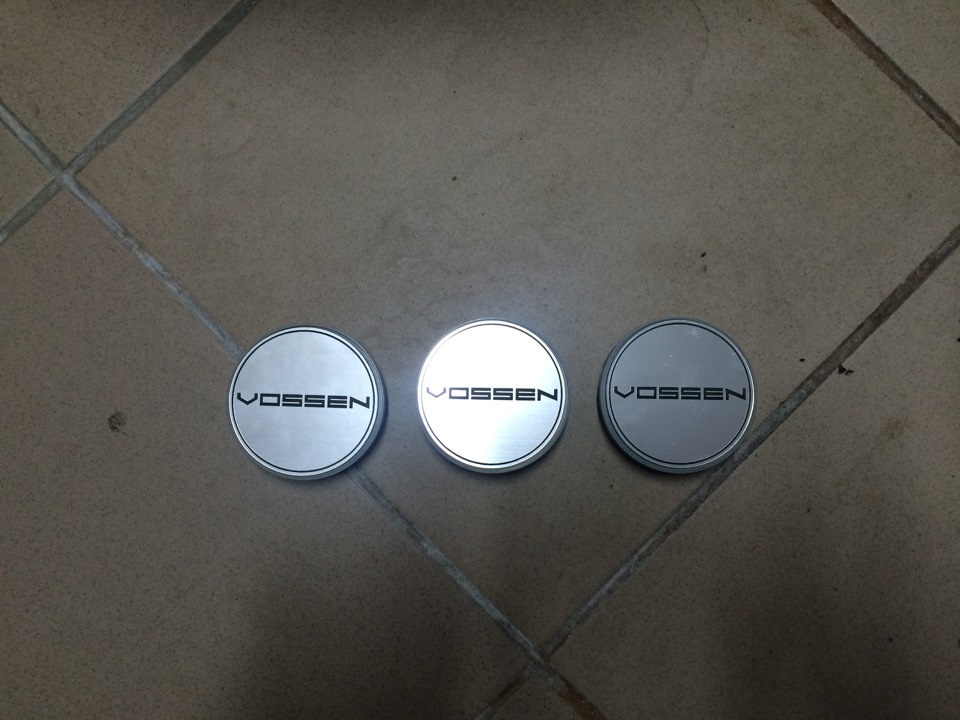 Колпочки Vossen — Honda CR-V (RE), 2 л, 2011 года | аксессуары | DRIVE2