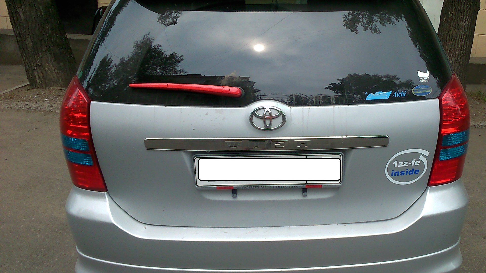 Toyota wish тюнингованный. Toyota wish сзади. задний бампер тойота виш. Toyota wish 2004 tuning. Toyota wish zge25g.