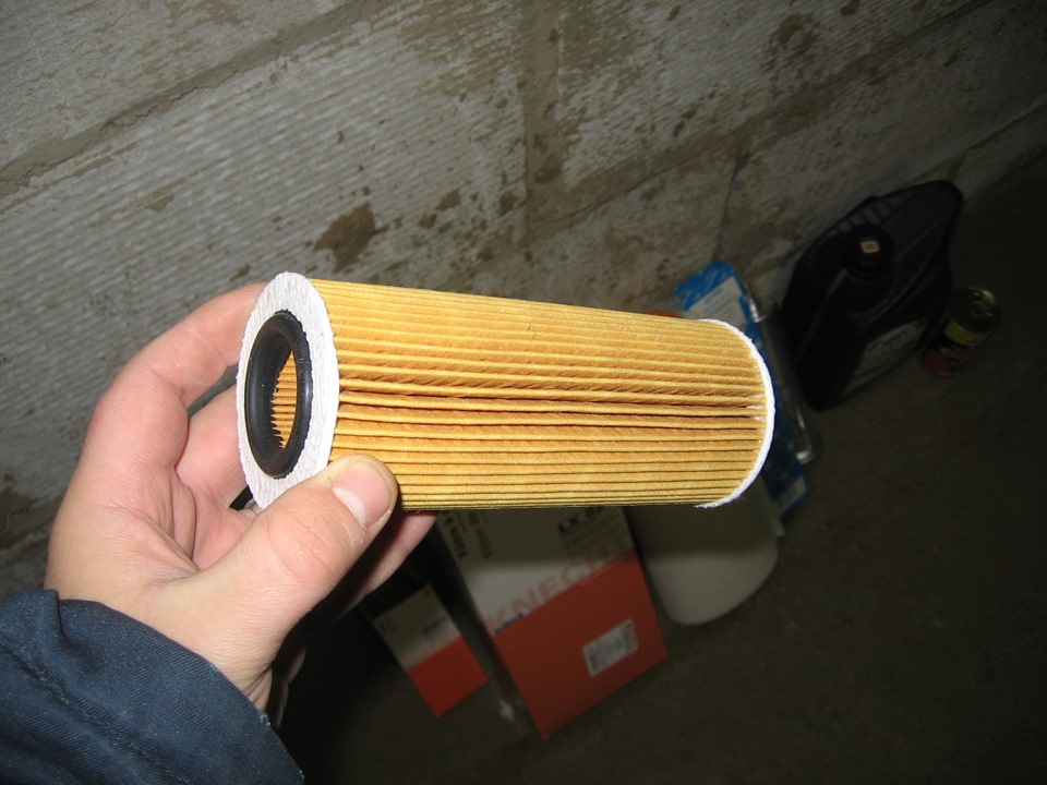 маслянный фильтр — BMW 5 series (E60)