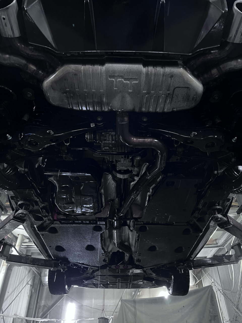 Днище общений вид после — Audi TTS (2G)