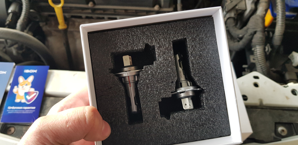 Все аккуратно упаковано. С такой упаковкой хоть почтой России отправляй. Все приедет в сохранности))) — Opel Astra J