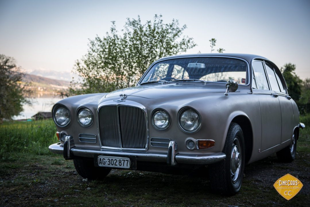 jaguar daimler /007