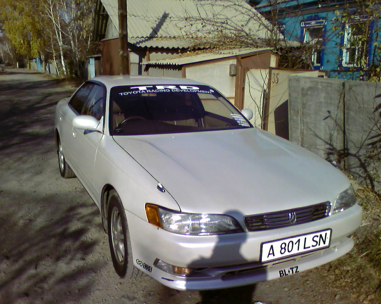      Toyota Mark II 30 1995