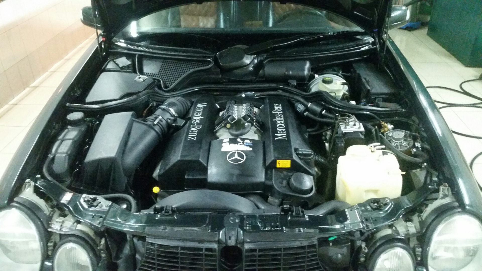 Наводим марофет под капотом — Mercedes-Benz E-class (W210), 4,3 л, 2000 ...