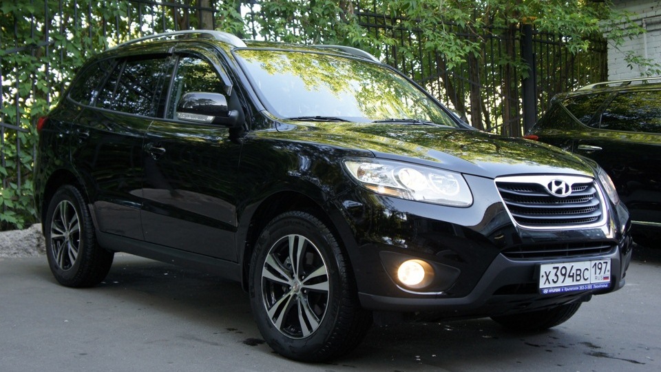 Hyundai santa fe черный