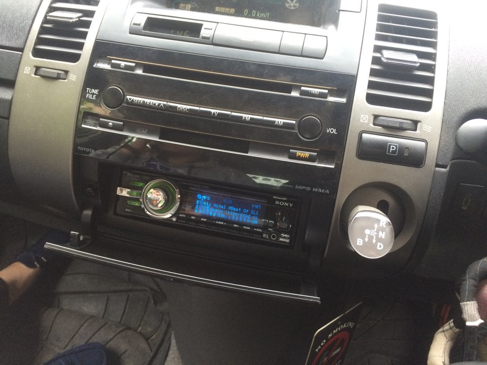 Магнитола 1DIN ( SONY CDX-GT747UI ) — Toyota Prius (20), 1,5 л, 2008 ...