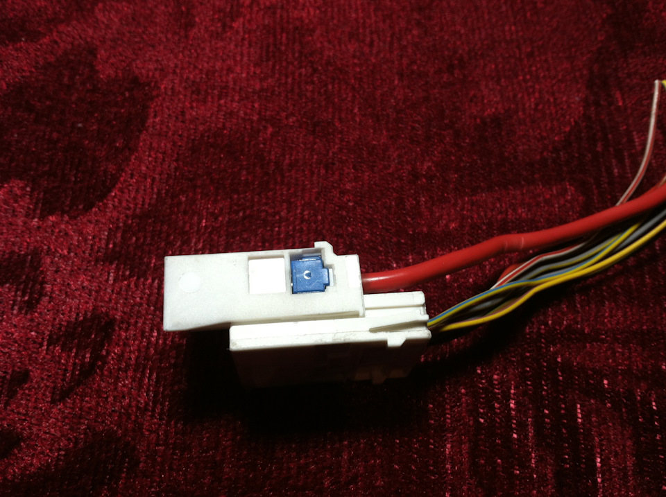 Круиз контроль. Подготовка. Разъем T15a. — Volkswagen Passat B5, 1,9 л ...