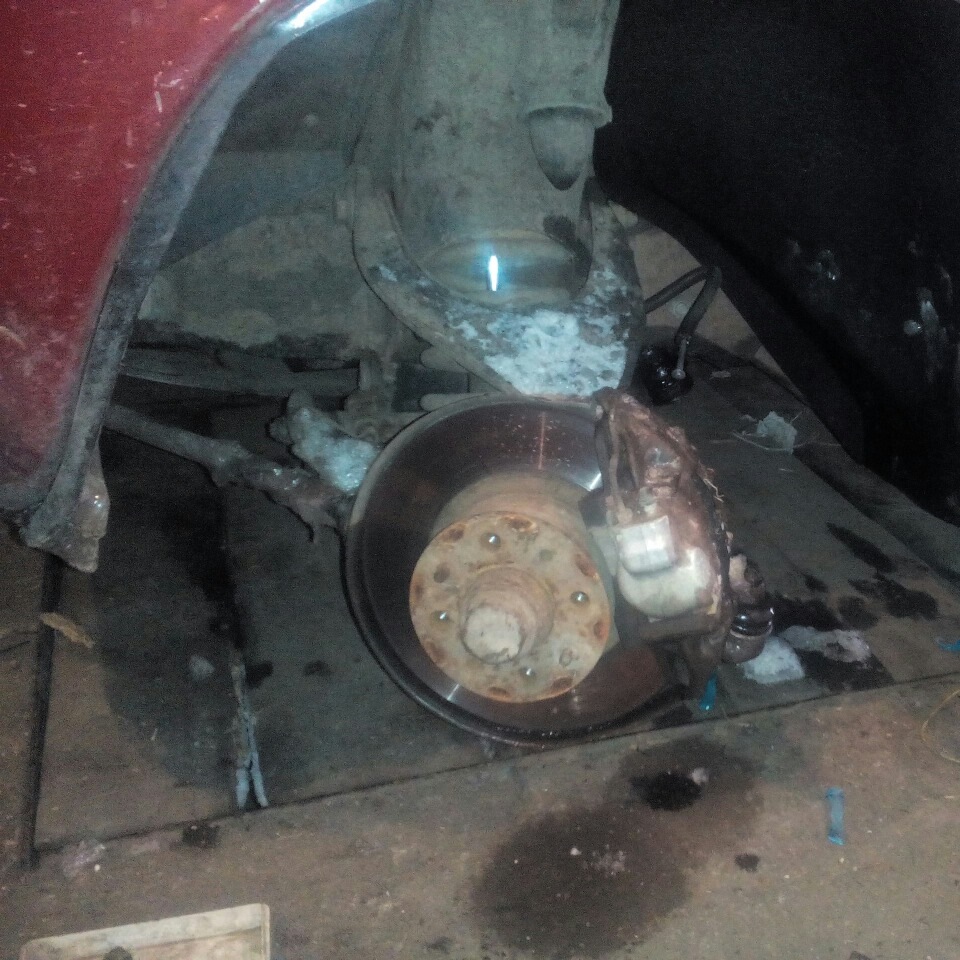 Замена тормозного фитинга — LADA 2101, 1,2 л., 1980 года | своими ...