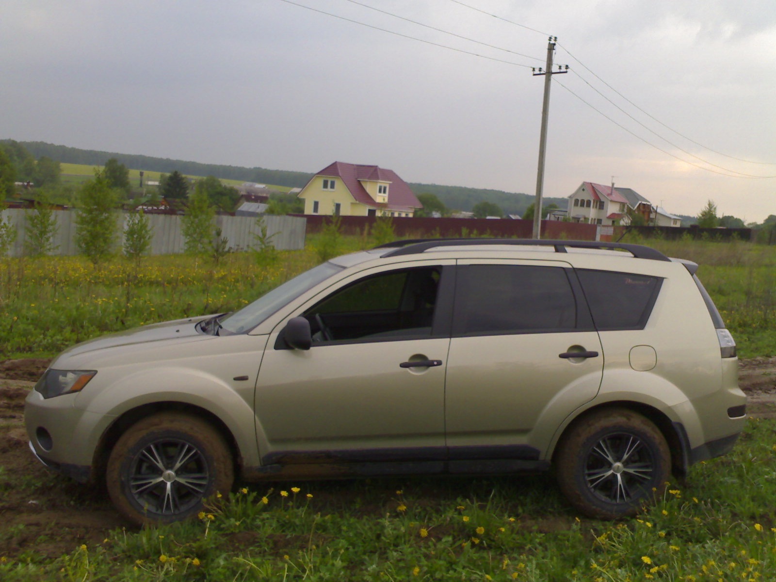 Внедорожные приключения на свою голову — Mitsubishi Outlander XL, 2,4 л,  2007 года | путешествие | DRIVE2