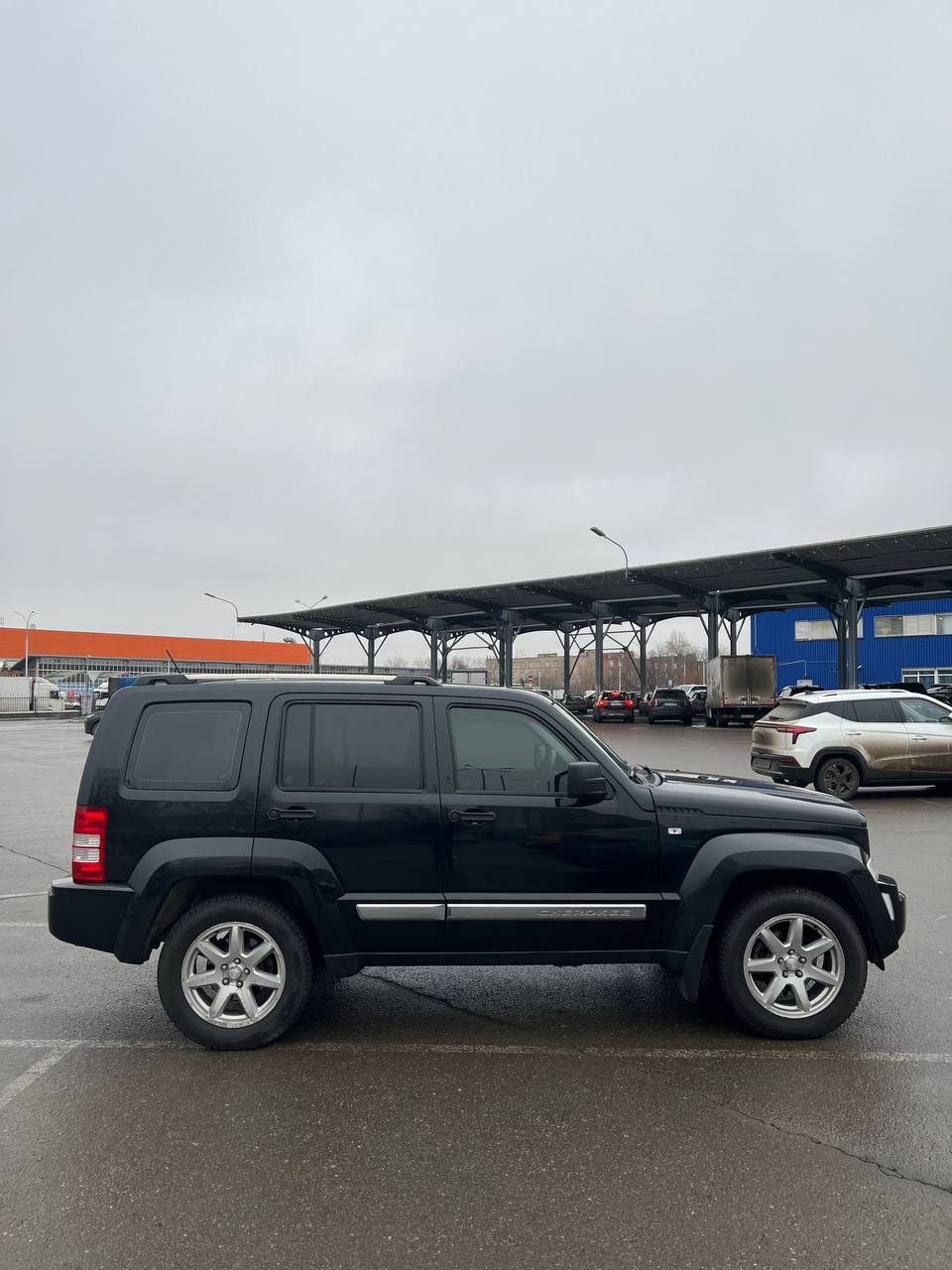 Фото в бортжурнале Jeep Cherokee (KK)