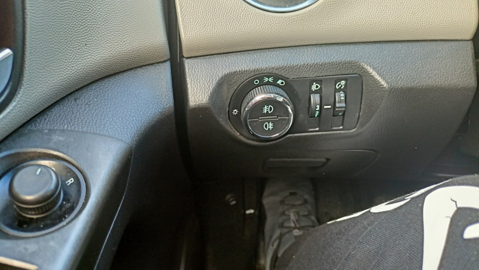 модуль управления светом с Али — Chevrolet Cruze (1G), 1,6 л, 2012 года ...
