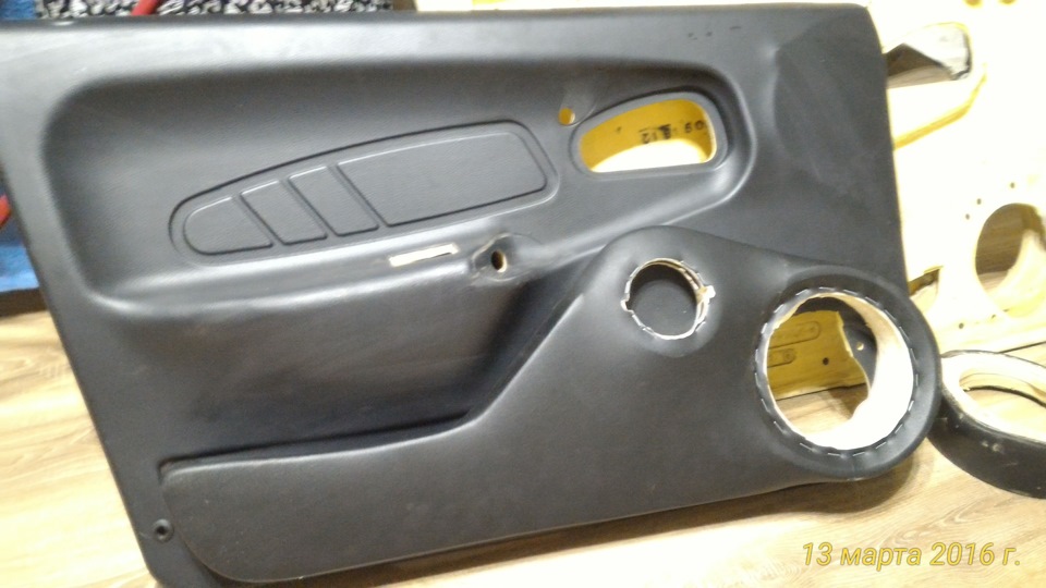 Подиумы на месте — Lada 2114