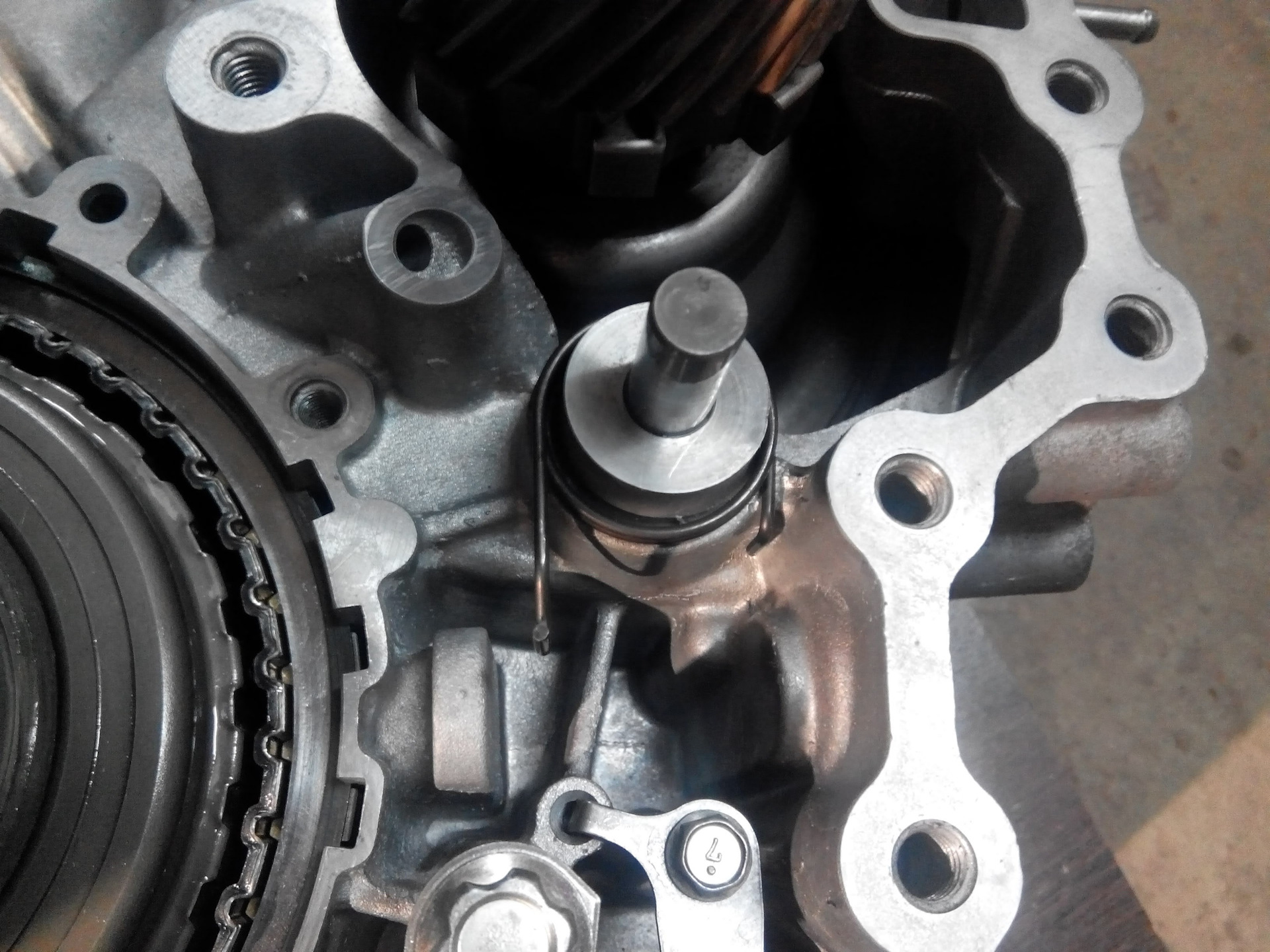 Маслонасос вариатора ниссан. Вариатор ниссан теана. 6 вариатор. Jf010e корпус. Вариатор на ниссан центра.