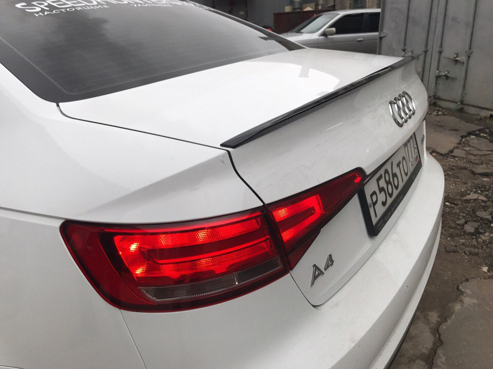 Спойлер audi. Ауди а4 б9 лип спойлер. Audi a4 b9 спойлер. Лип спойлер на Audi a4. Дип спойлер на Пуди а4 2014.