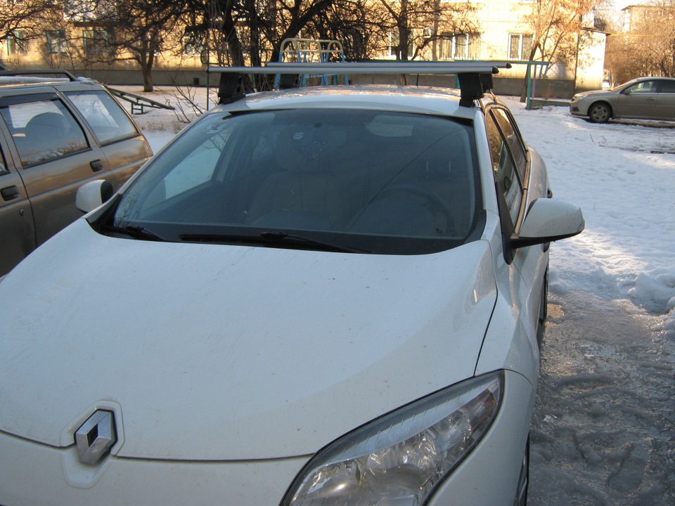 Рейлинги рено меган 3. Багажник на крышу меган 4. Багажник рено меган 3 хэтчбек. Багажник на крышу рено меган 3 хэтчбек. Багажник на крышу рено меган 3 хэтчбек.