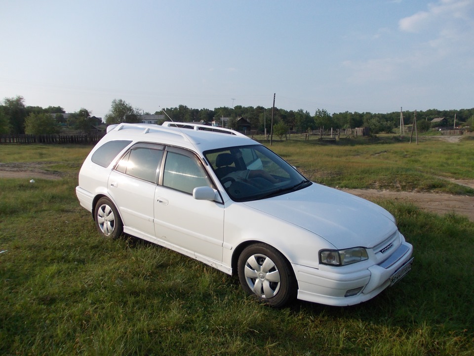 Toyota Sprinter Carib ae114