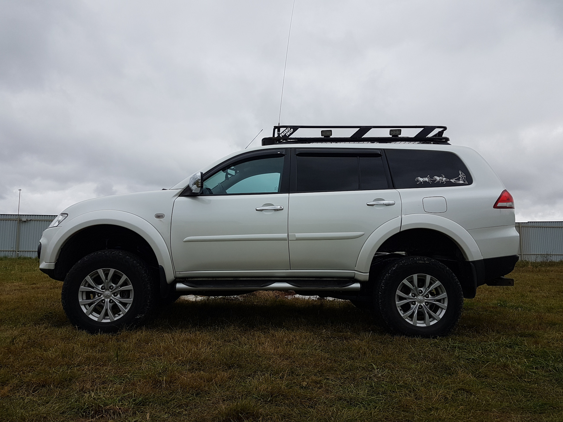 Pajero Sport 2 3,2